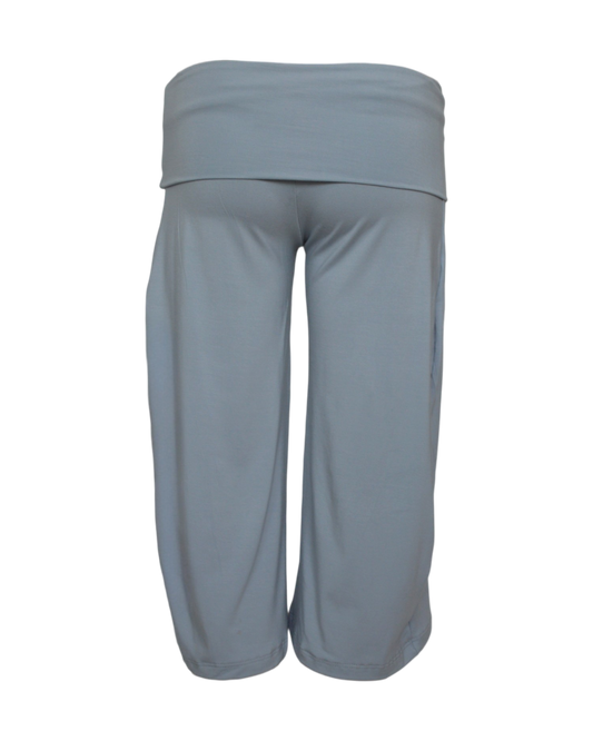 gaucho capri / pale blue