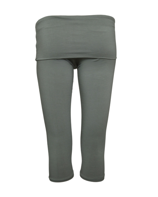 foldover capri legging / sage green