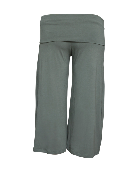 gaucho capri / sage green