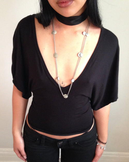 fang tee / black