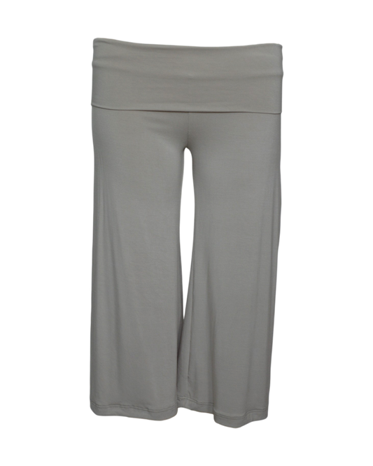 gaucho capri / stone