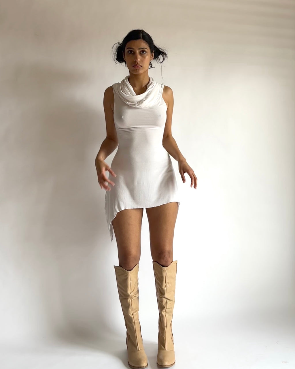Gladiatrix-Minikleid in Weiß