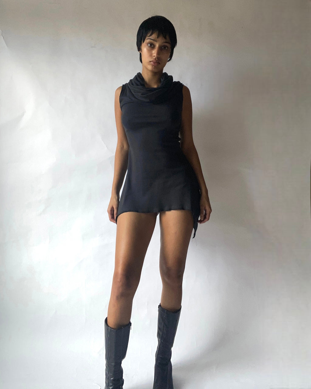 gladiatrix mini dress / black